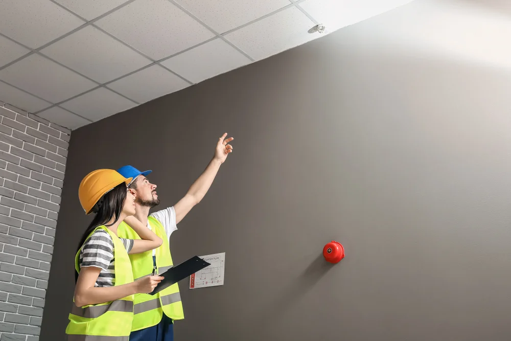 De beste voorbereiding voor vliesbehang in Eindhoven is de ondergrond. Zorgt dat deze vlak en geschuurd is voor een optimale hechting met het vlies.